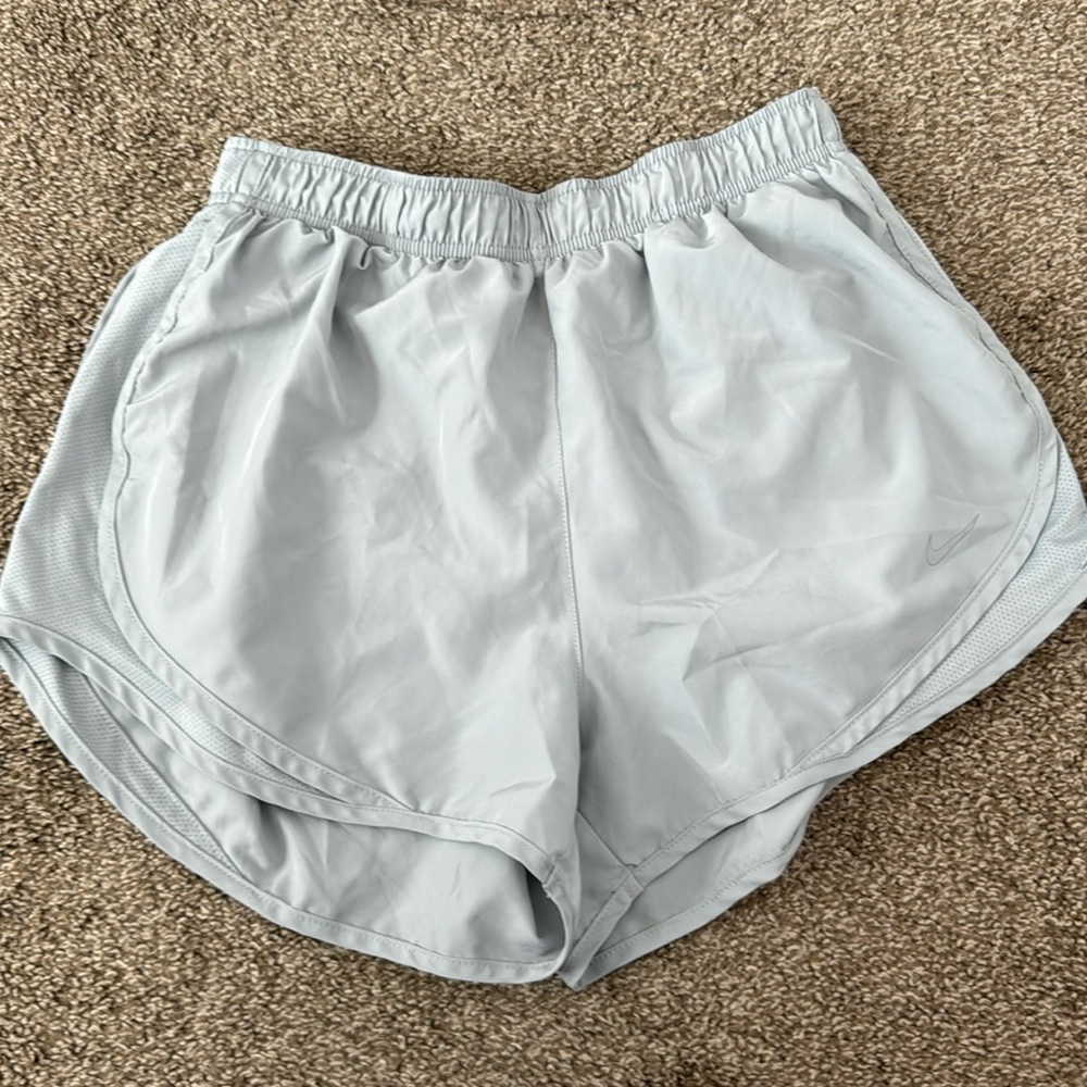 Nike silver athletic running shorts Size M